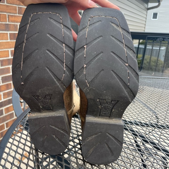 Brown soft leather Rambler square toe Ariat boots size 7 1/2 D - Picture 5 of 7
